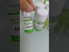 Esencia de cedro alpino de alta calidad para la fabricación de gel de ducha y champú