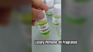 Fabricación de perfumes con aceites aromáticos de Oriente Medio Lan-come